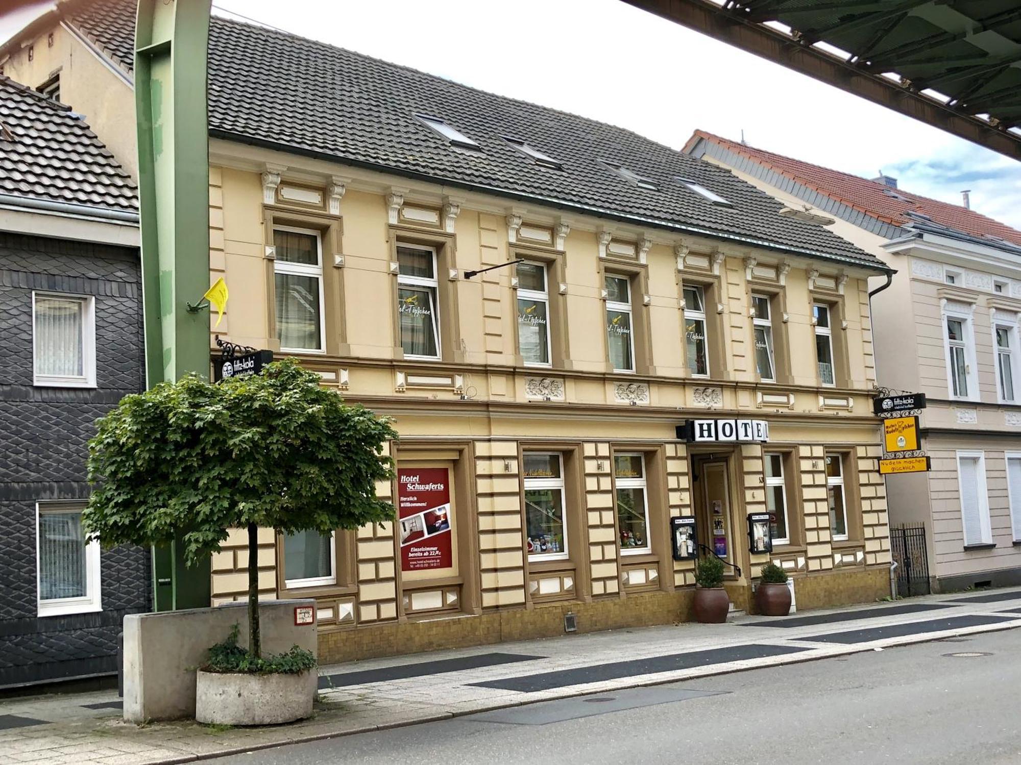 Hotel Schwaferts Wuppertal Exterior photo